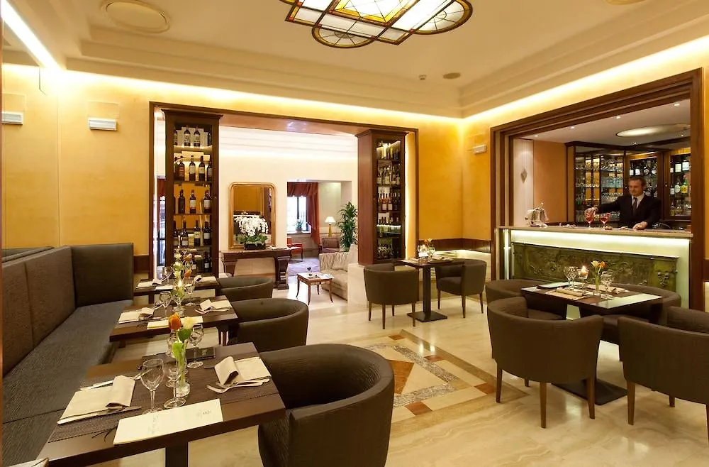 Hotel Diana Roof Garden Rome 4*,