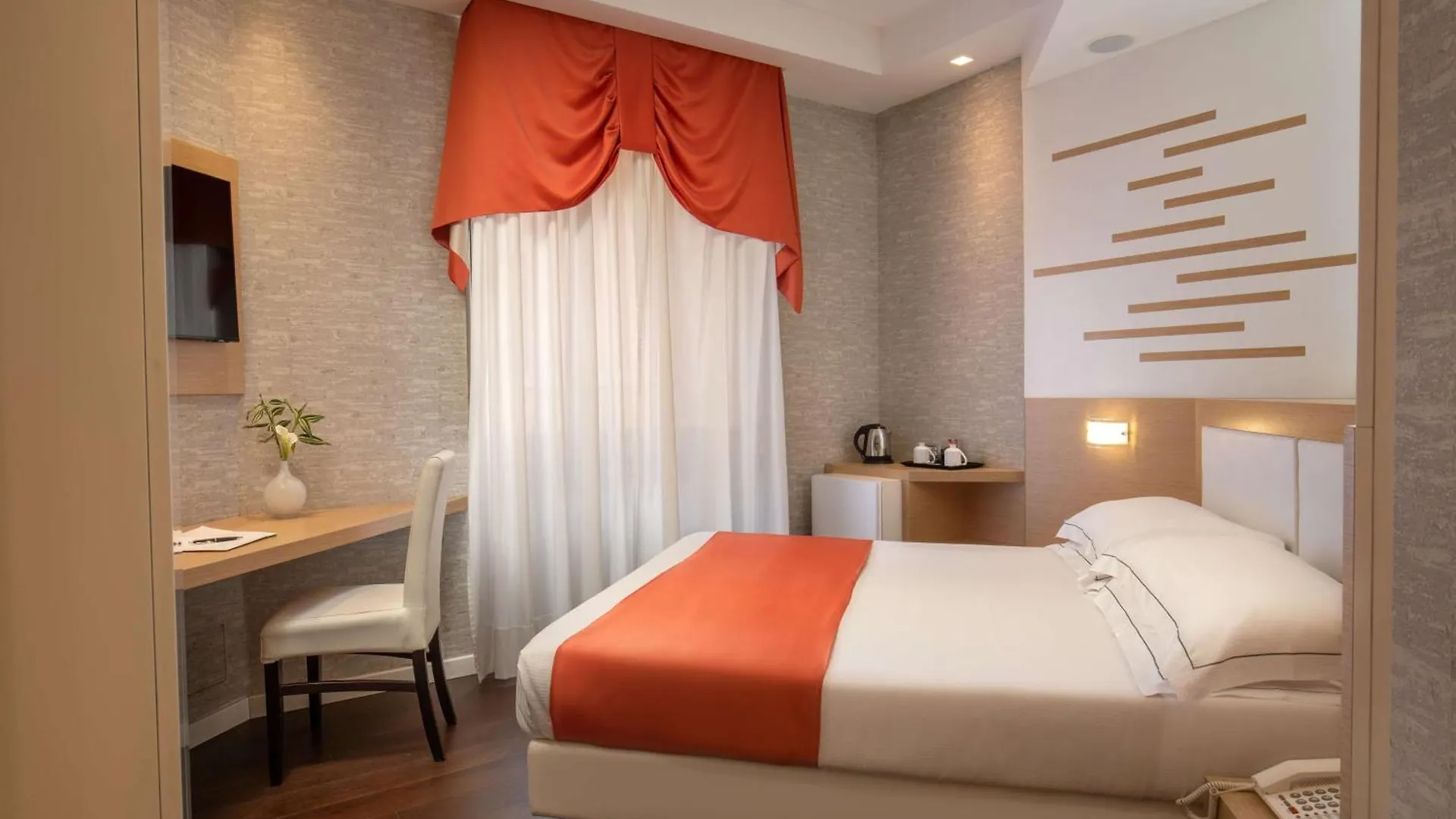 Hotel Diana Roof Garden Rome 4*,  Italy
